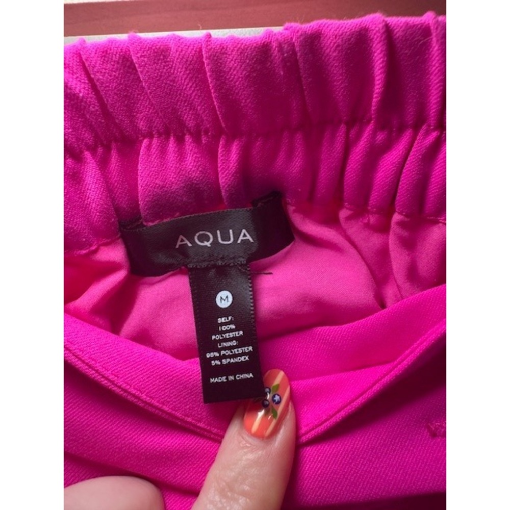 AQUA Womens Hot Pink High Waisted Tailored Shorts Size M Neon Fuchsia Pleated - Picture 3 of 4